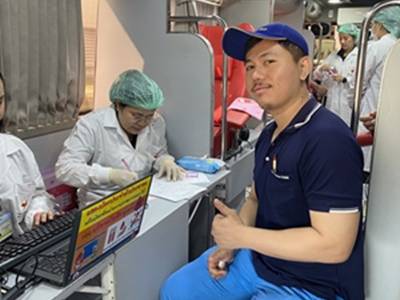 ร่วมบริจากโลหิตกับสภากาชาติไทย